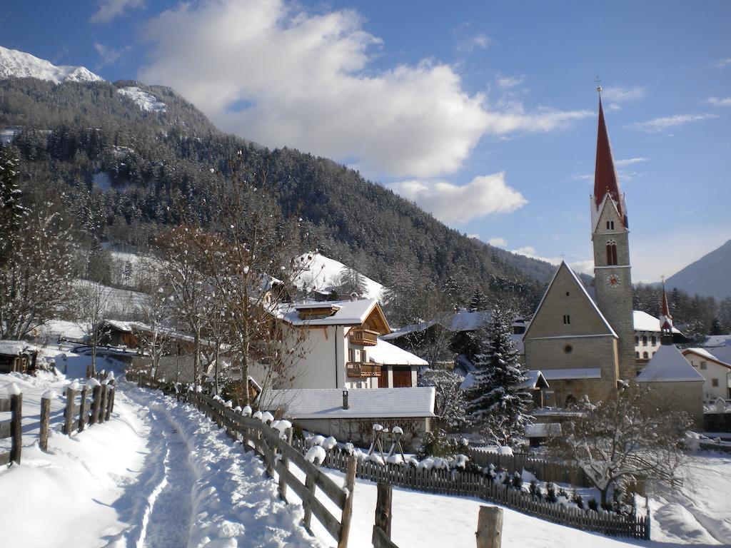 Chalet & Appartement Zingerlehof Trens Campo di Trens Extérieur photo
