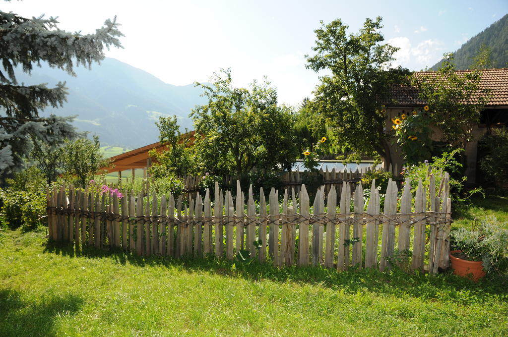 Chalet & Appartement Zingerlehof Trens Campo di Trens Chambre photo